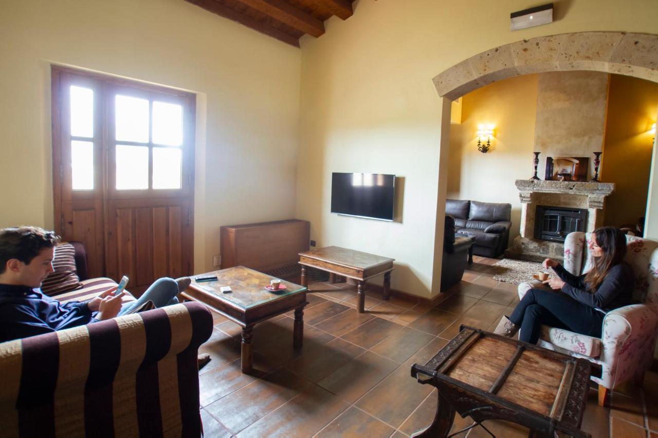 Ibersol La Casona De Andrea Hotel Tiedra Buitenkant foto